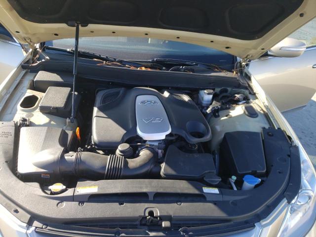 Photo 7 from auction – 2010 HYUNDAI GENESIS 4. with VIN KMHGC4DF4AU072837