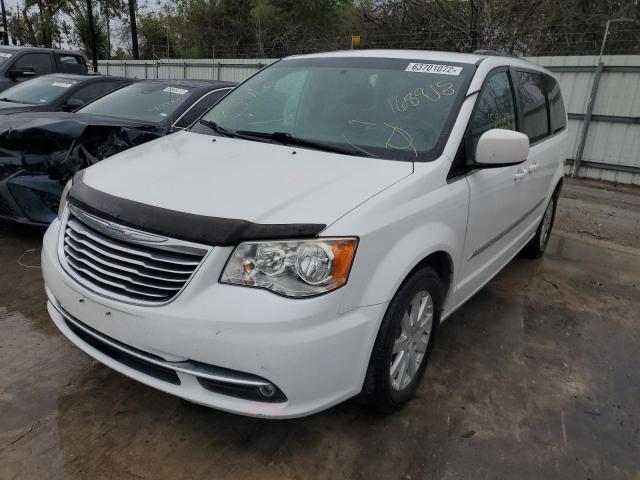 Photo 2 from auction – 2014 CHRYSLER TOWN & COU with VIN 2C4RC1BG4ER168915