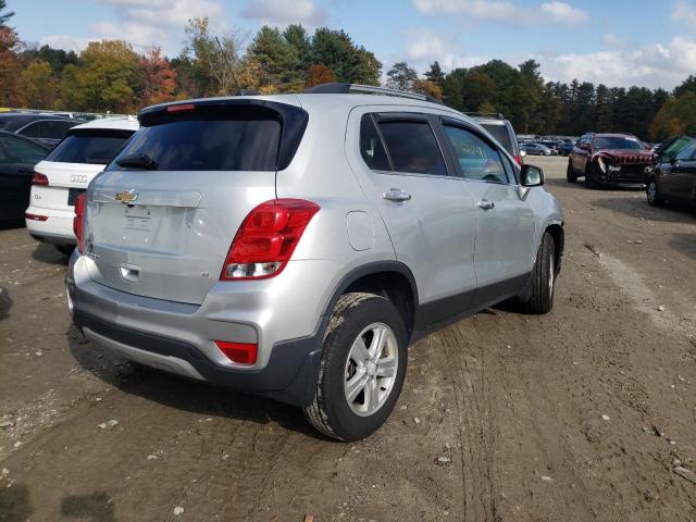 Photo 4 from auction – 2018 CHEVROLET TRAX 1LT with VIN 3GNCJPSB2JL232063