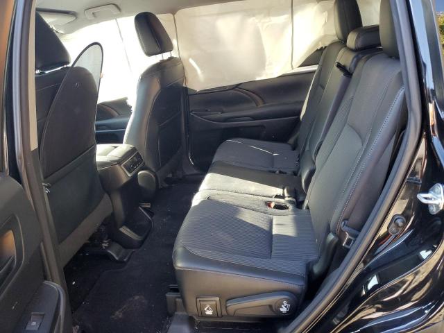 Photo 6 from auction – 2016 TOYOTA HIGHLANDER with VIN 5TDBKRFH8GS324681