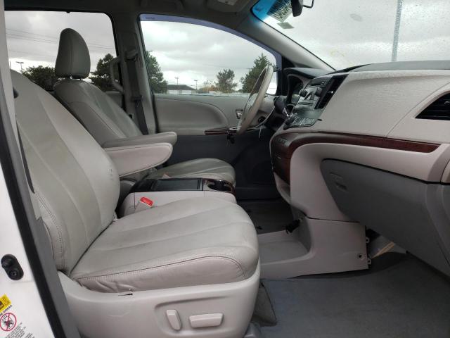Photo 5 from auction – 2014 TOYOTA SIENNA XLE with VIN 5TDYK3DC0ES479110