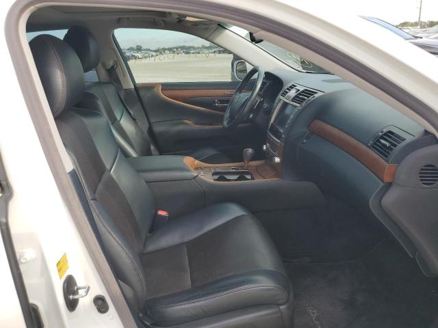 Photo 5 from auction – 2011 LEXUS LS 460 with VIN JTHBL5EFXB5105353