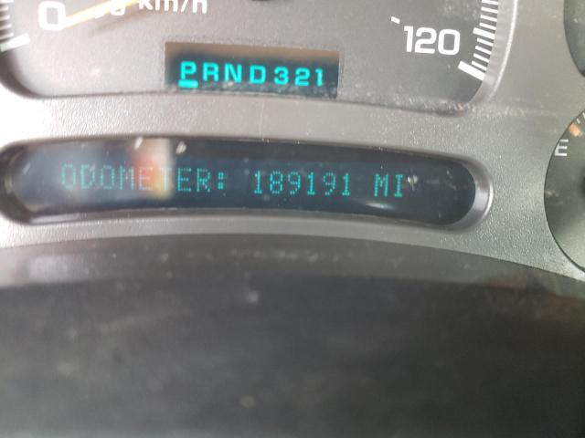 Photo 8 from auction – 2005 CHEVROLET SILVERADO with VIN 1GCEC14VX5Z124269