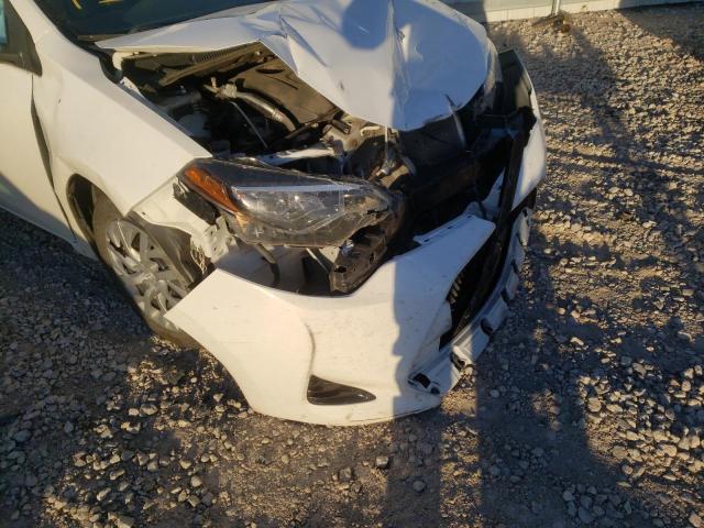 Photo 9 from auction – 2017 TOYOTA COROLLA L with VIN 5YFBURHE7HP718440