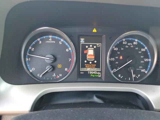Photo 8 from auction – 2018 TOYOTA RAV4 LIMIT with VIN 2T3YFREV0JW420073