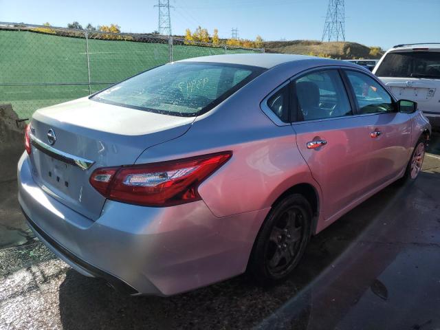 Photo 4 from auction – 2017 NISSAN ALTIMA 2.5 with VIN 1N4AL3AP3HN322483