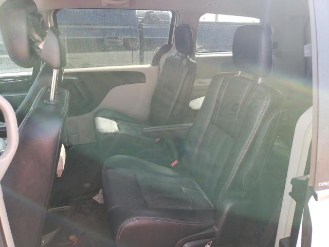 Photo 6 from auction – 2014 CHRYSLER TOWN & COU with VIN 2C4RC1BG6ER212042