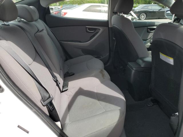 Photo 6 from auction – 2016 HYUNDAI ELANTRA SE with VIN 5NPDH4AE4GH759372