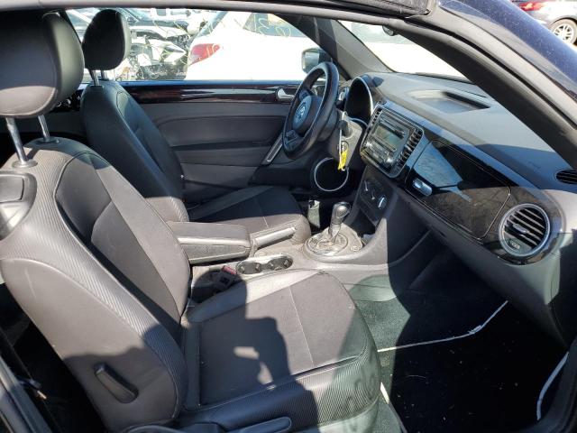 Photo 5 from auction – 2014 VOLKSWAGEN BEETLE with VIN 3VW5P7AT2EM805034
