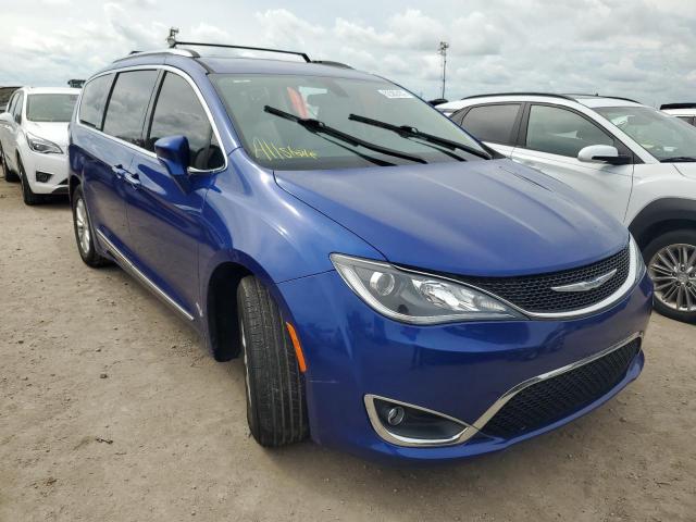 CHRYSLER PACIFICA T 2018 with VIN 2C4RC1EG3JR293233 - Photo from auction