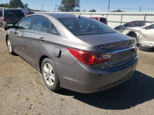 Photo 3 from auction – 2013 HYUNDAI SONATA GLS with VIN 5NPEB4AC2DH759693