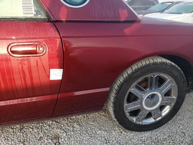 Foto 9 de la subasta – 2004 FORD THUNDERBIR con VIN 1FAHP60A74Y102239