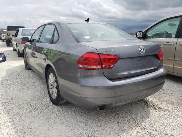 Photo 3 from auction – 2015 VOLKSWAGEN PASSAT S with VIN 1VWAT7A37FC016777