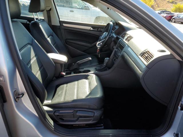 Photo 5 from auction – 2014 VOLKSWAGEN PASSAT S with VIN 1VWAS7A38EC103668