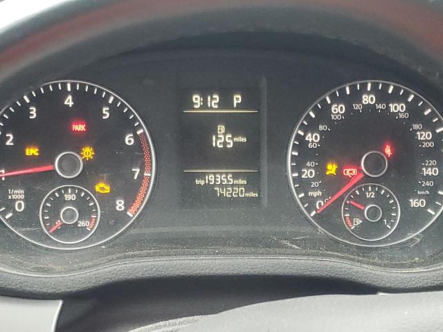 Photo 8 from auction – 2015 VOLKSWAGEN PASSAT S with VIN 1VWAT7A37FC075411