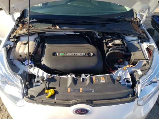 Photo 7 from auction – 2013 FORD FOCUS BEV with VIN 1FADP3R44DL352030