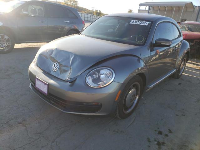 Photo 2 from auction – 2013 VOLKSWAGEN BEETLE with VIN 3VWJP7AT7DM623097