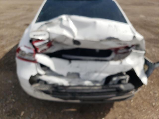 Photo 9 from auction – 2015 VOLKSWAGEN PASSAT SE with VIN 1VWBS7A35FC021127