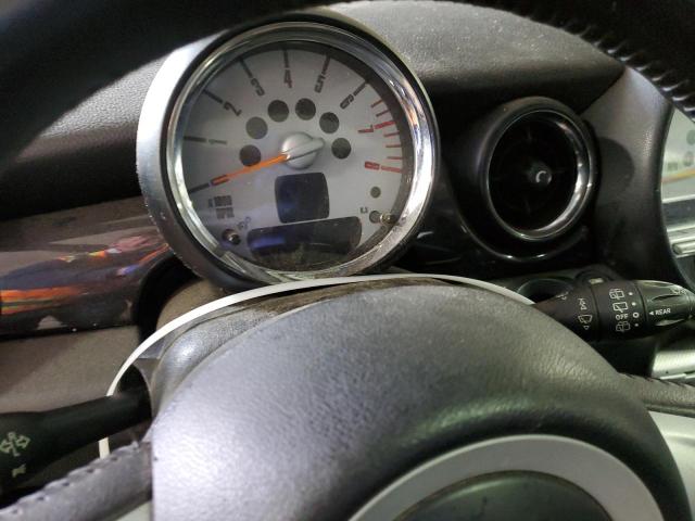 Photo 8 from auction – 2010 MINI COOPER CLU with VIN WMWML3C57ATX37551
