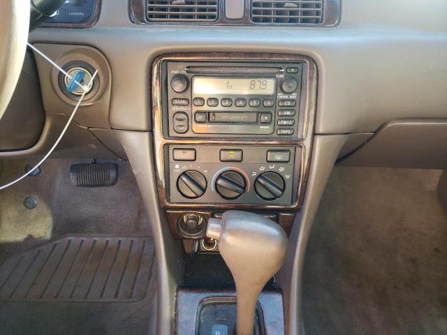 Photo 9 from auction – 2001 TOYOTA CAMRY CE with VIN 4T1BG22K41U115480