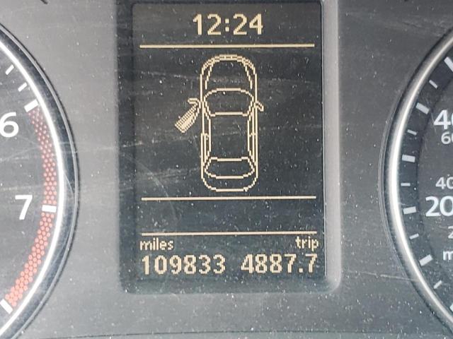 Photo 8 from auction – 2012 VOLKSWAGEN PASSAT SE with VIN 1VWBP7A36CC080054