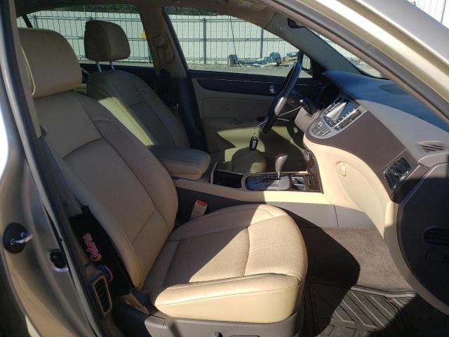 Photo 5 from auction – 2010 HYUNDAI GENESIS 4. with VIN KMHGC4DF4AU072837