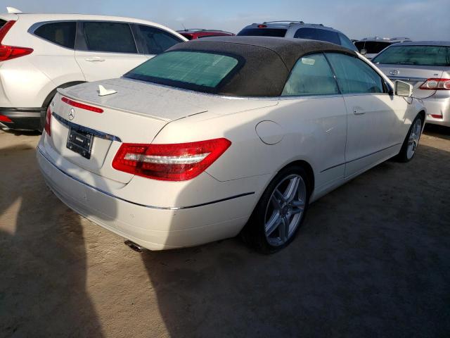 Photo 4 from auction – 2011 MERCEDES-BENZ E 350 with VIN WDDKK5GF2BF039611