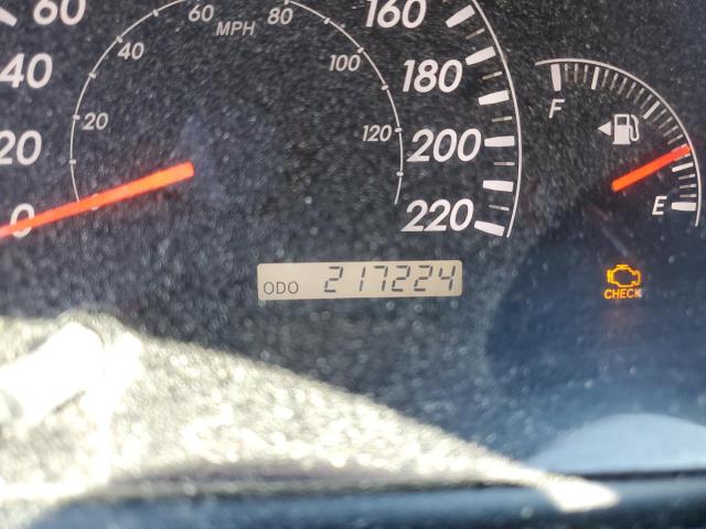 Photo 8 from auction – 2005 TOYOTA CAMRY LE with VIN 4T1BF32K35U620926