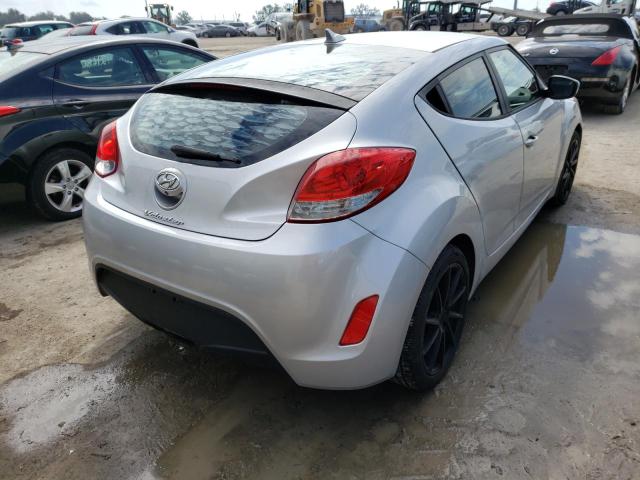 Photo 4 from auction – 2015 HYUNDAI VELOSTER with VIN KMHTC6AD3FU237863