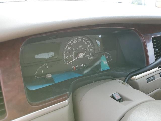 Photo 8 from auction – 2003 LINCOLN TOWN CAR E with VIN 1LNHM81W33Y703795