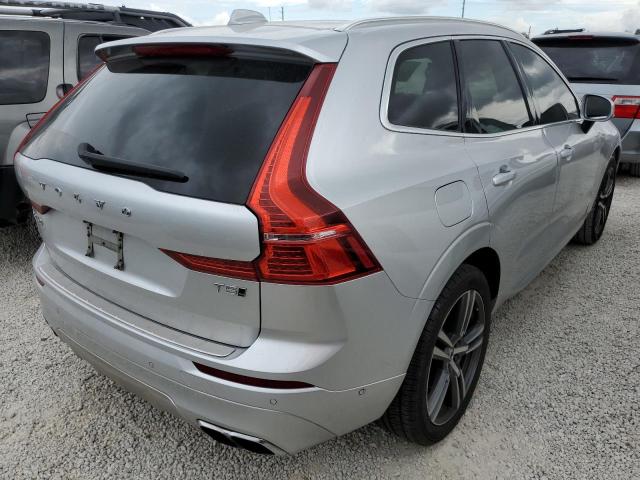 Photo 4 from auction – 2018 VOLVO XC60 T5 with VIN LYV102RK8JB109783