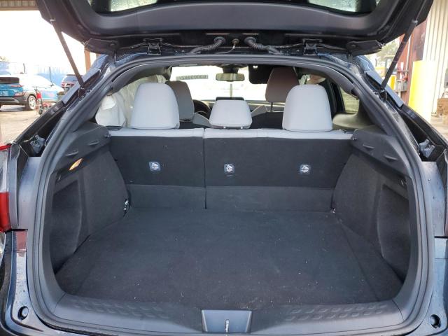 Photo 9 from auction – 2019 TOYOTA C-HR XLE with VIN NMTKHMBX3KR070187