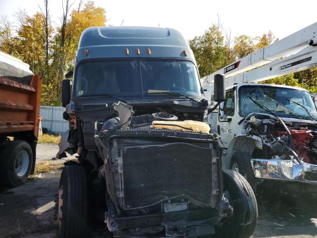 Photo 9 from auction – 2017 FREIGHTLINER CASCADIA 1 with VIN 3AKJGLDRXHSHU4001