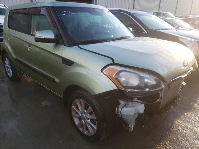 KIA SOUL + 2013 with VIN KNDJT2A63D7552941 - Photo from auction