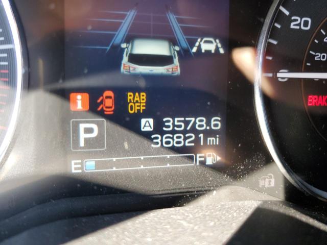 Photo 8 from auction – 2018 SUBARU CROSSTREK with VIN JF2GTAMC2J8302040