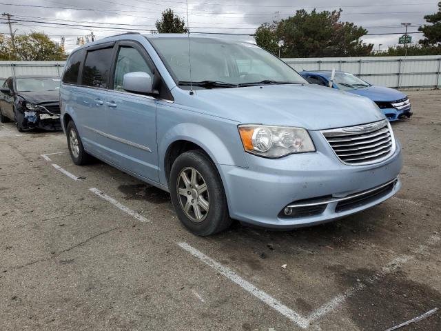 CHRYSLER TOWN & COU 2013 with VIN 2C4RC1BG8DR525981 - Photo from auction