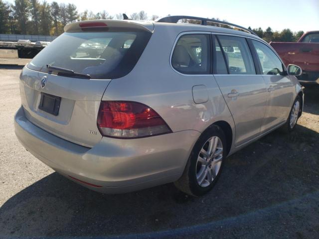Photo 4 from auction – 2011 VOLKSWAGEN JETTA TDI with VIN 3VWPL7AJ7BM670048