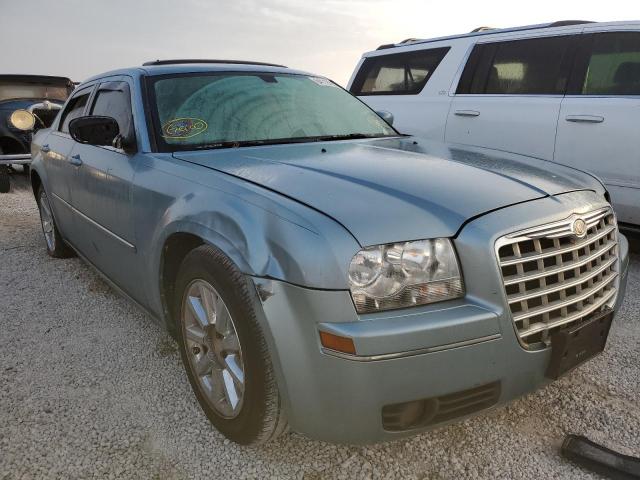 CHRYSLER 300 TOURIN 2009 with VIN 2C3LA53V09H514460 - Photo from auction