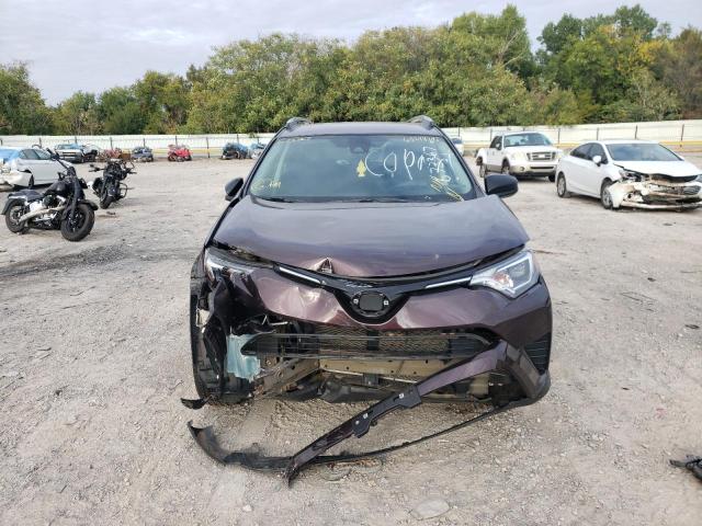Photo 9 from auction – 2017 TOYOTA RAV4 LE with VIN 2T3BFREVXHW673367