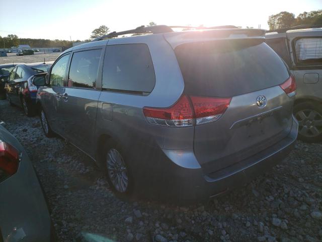 Photo 3 from auction – 2011 TOYOTA SIENNA XLE with VIN 5TDYK3DC7BS167667
