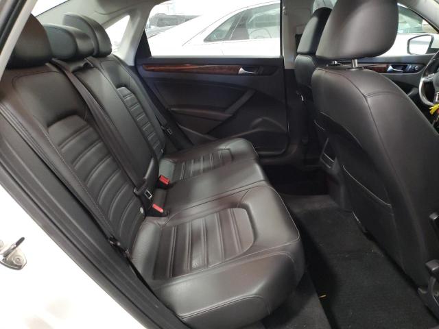 Photo 6 from auction – 2012 VOLKSWAGEN PASSAT SEL with VIN 1VWCH7A35CC074988