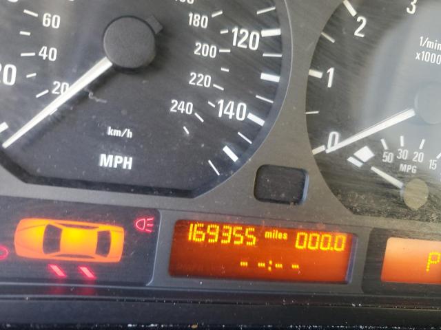 Photo 8 from auction – 2002 BMW 325 I with VIN WBAEV334X2KL77754