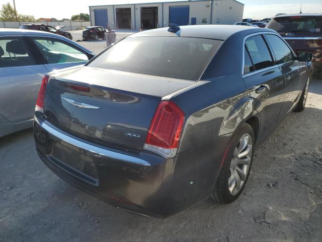 Photo 4 from auction – 2016 CHRYSLER 300 LIMITE with VIN 2C3CCAAGXGH335153
