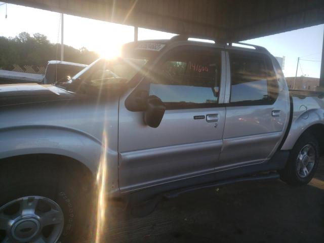 Photo 9 from auction – 2004 FORD EXPLORER S with VIN 1FMZU67K24UB43077
