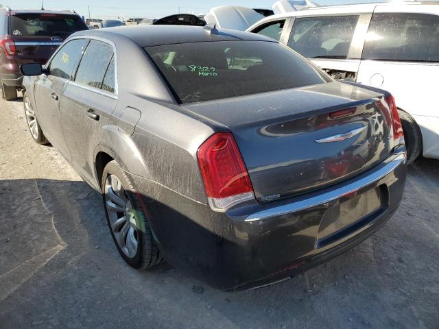 Photo 3 from auction – 2016 CHRYSLER 300 LIMITE with VIN 2C3CCAAGXGH335153