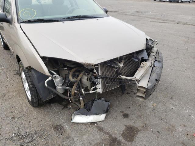 Photo 9 from auction – 2005 FORD FOCUS ZX4 with VIN 1FAHP34N95W268982