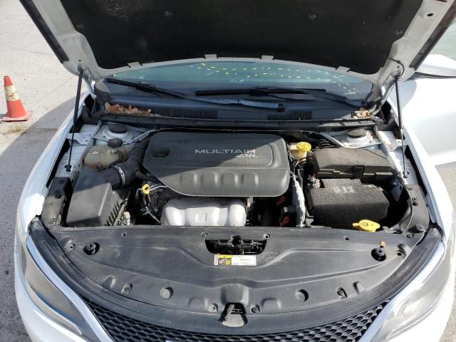Photo 7 from auction – 2016 CHRYSLER 200 LIMITE with VIN 1C3CCCABXGN102753