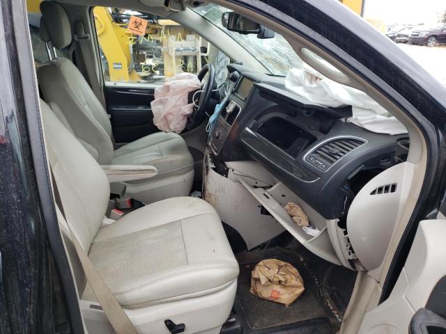 Photo 5 from auction – 2012 CHRYSLER TOWN & COU with VIN 2C4RC1CG7CR119333