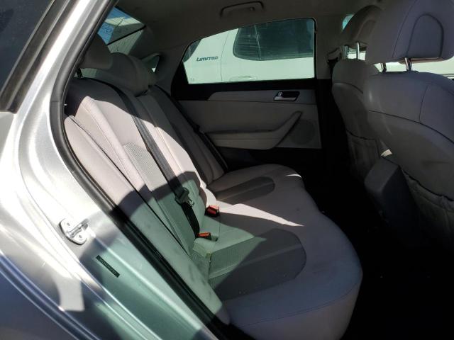 Photo 6 from auction – 2017 HYUNDAI SONATA SE with VIN 5NPE24AF3HH517818