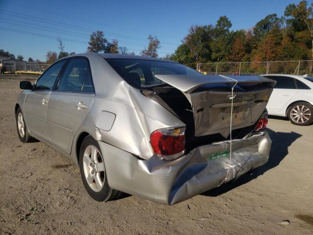 Photo 3 from auction – 2005 TOYOTA CAMRY LE with VIN 4T1BE32K35U964503